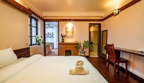 Deluxe Double Room with Balcony