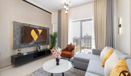 One-Bedroom Apartment with Balcony