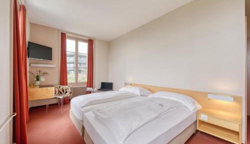 Room #7220203
