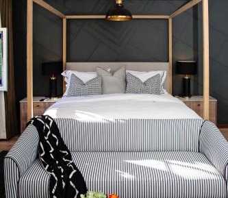 Queen Suite