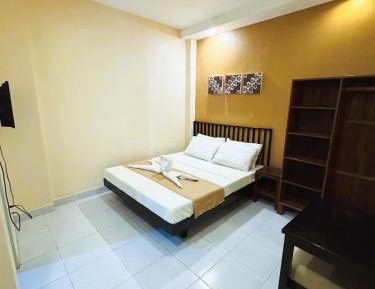 Double Room with Private Bathroom