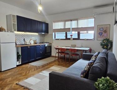 Three-Bedroom Premium Apartment with Balcony