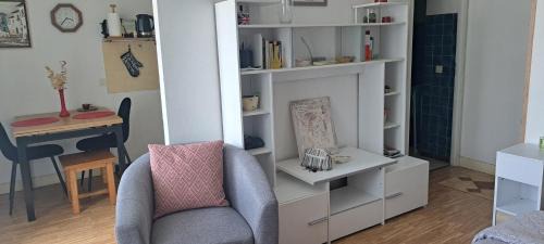 Studio with Balcony