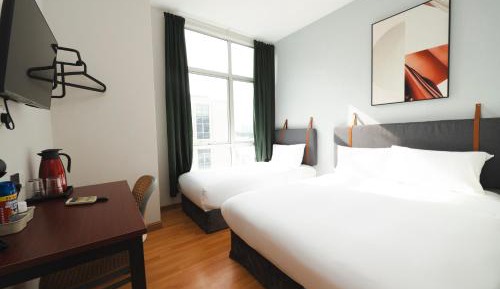Triple Room with View