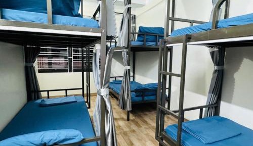 6-Bed Mixed Dormitory Room