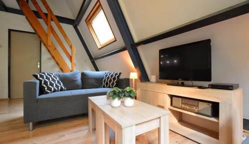 Three-Bedroom Holiday Home 