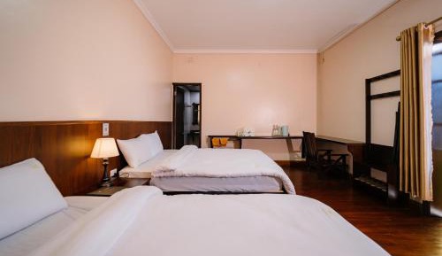 Quadruple Room with Mountain View