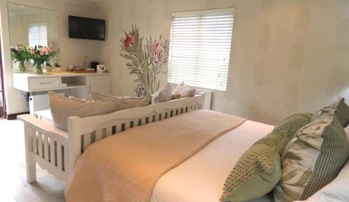 Deluxe King Suite