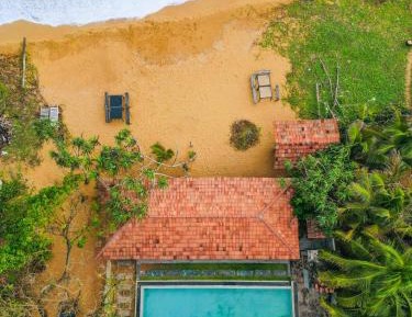 Deluxe Double Room with Balcony and Sea View