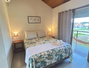 Deluxe Queen Suite