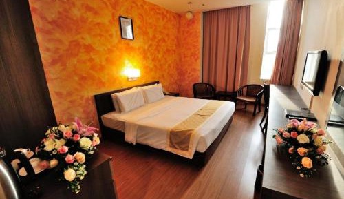 Deluxe King Room