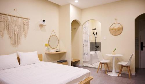Deluxe Double Room with Bath
