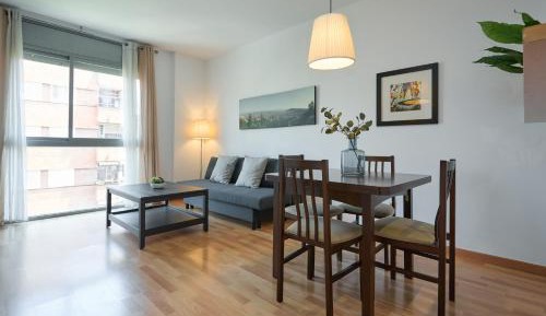 One-Bedroom Apartment - Non-Smoking