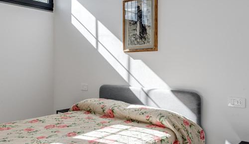 Superior One-Bedroom Apartment