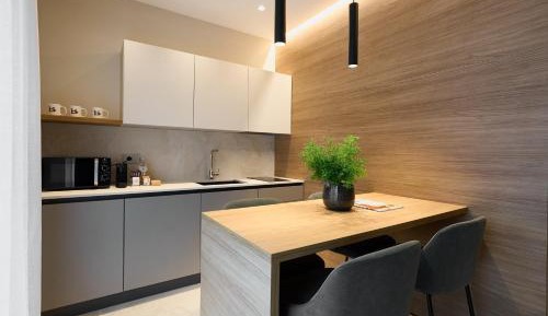 Deluxe One-Bedroom Apartment with Garden View