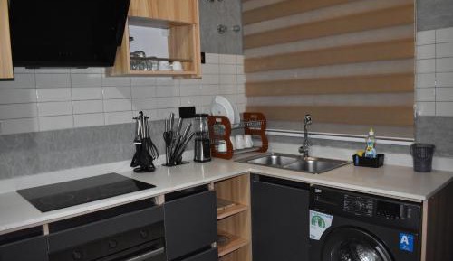 Two-Bedroom Deluxe Apartment with Balcony