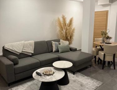Superior One-Bedroom Apartment with Balcony
