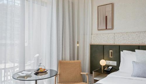 Comfort Twin Poolside, Guest room, Balcony