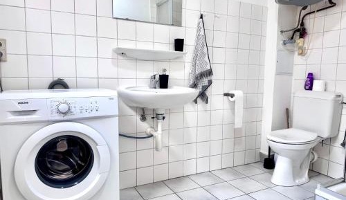 One-Bedroom Deluxe Apartment