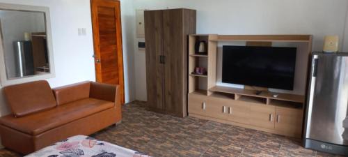 Double or Twin Room with Swimming Pool Access