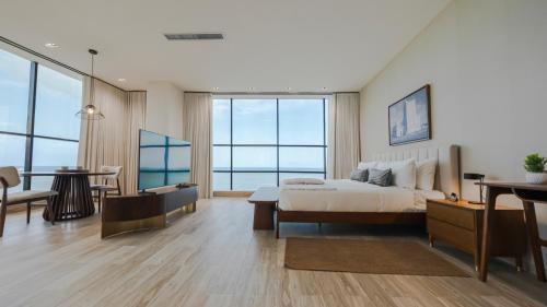 Junior Suite with Ocean View
