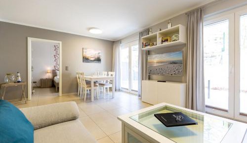 One-Bedroom Apartment with Terrace