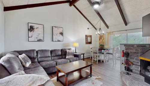 Two Bedroom Apartment 