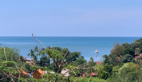 Studio Apartment with Sea View