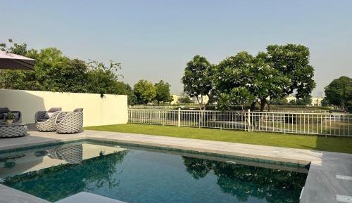 Deluxe Villa