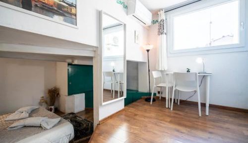 Studio Apartment
