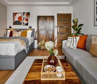 One-Bedroom Apartment