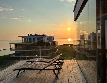 Three-Bedroom Apartment with Sea View