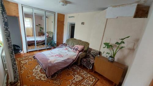Large Double Room