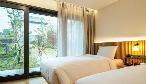 Special offer - Garden Suite with Early check-in at 13:00 and Late check-out at 12:00
