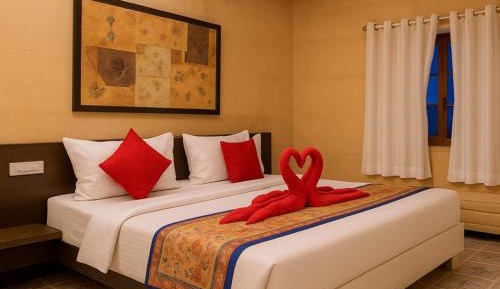 Deluxe Double Room (2 Adults + 1 Child)