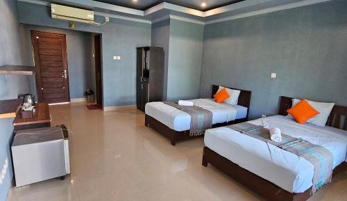 Deluxe Twin Room with Sea View