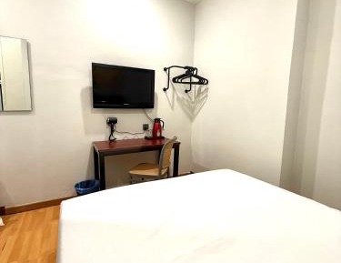 Queen Room