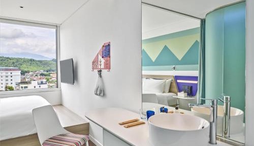 King Room