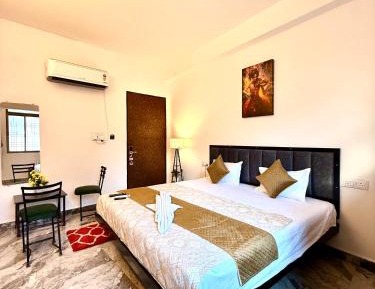 Superior King Room