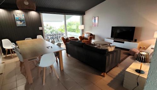 Four-Bedroom Holiday Home