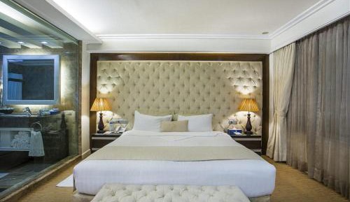 Suite with City View