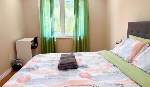 Queen Room