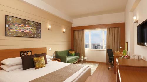 Superior King Room  (20% off on session of Spa ,Enjoy Happy Hours with 1+1 offer and 10% Off on Laundry service)
