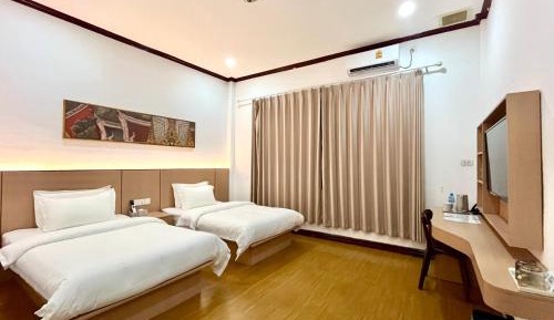 Superior Twin Room