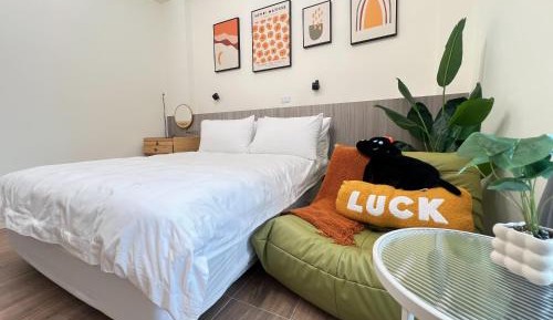 Large Double Room