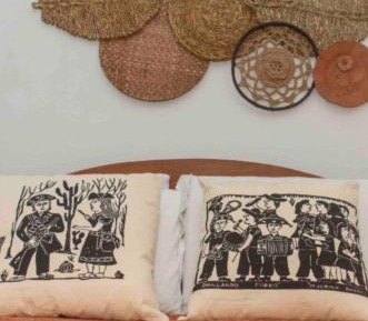 Deluxe Queen Suite