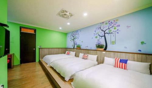 Deluxe Family Room
