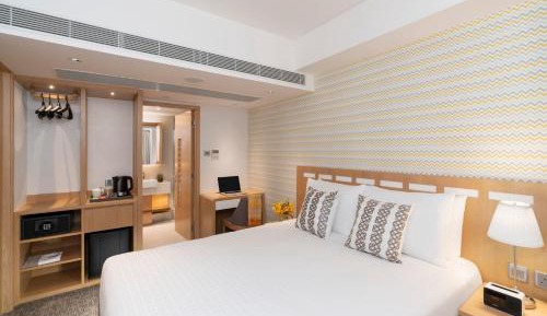 Superior Queen Room
