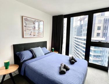 Two-Bedroom Apartment with City View