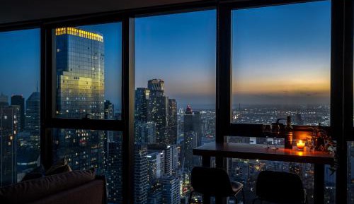 Three-Bedroom Apartment - High Floor